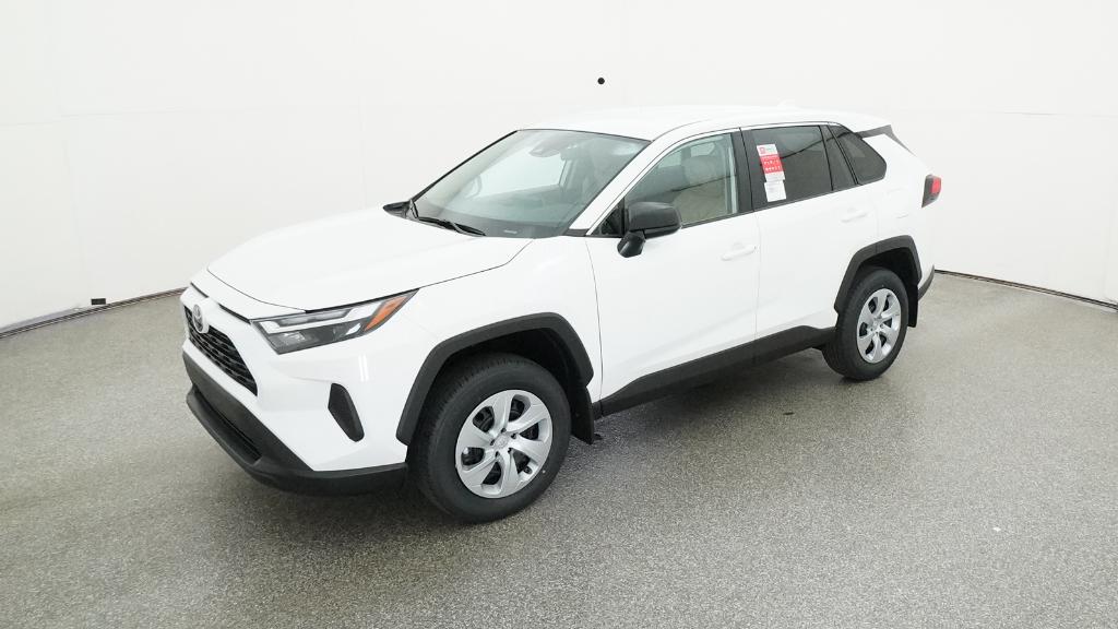 2025 Toyota RAV4 LE's photo