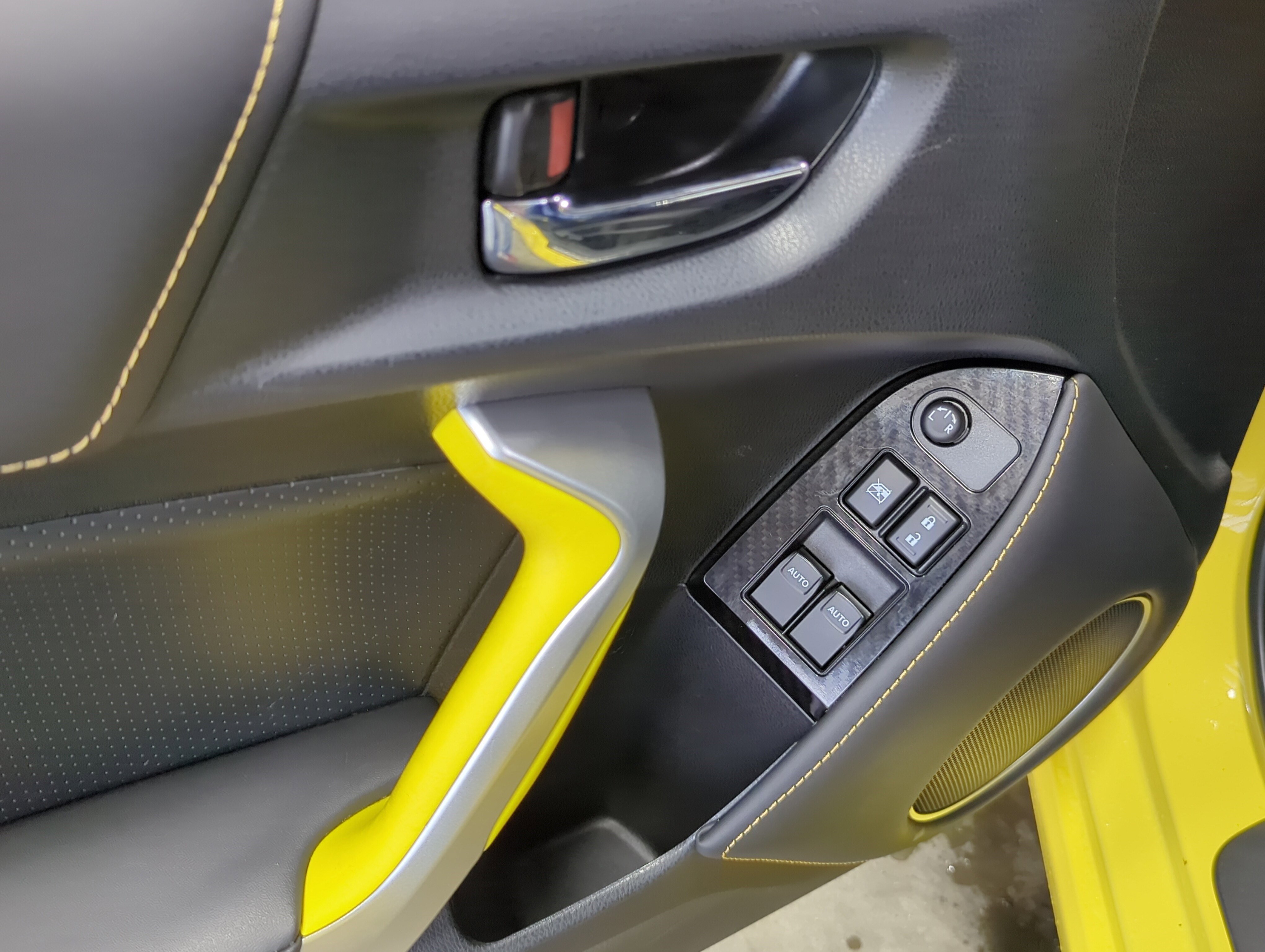 2017 Subaru BRZ photo 15