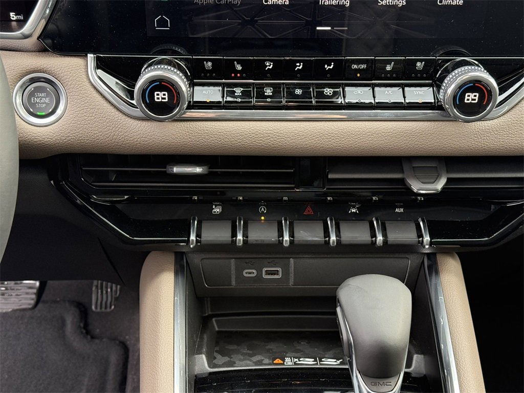 2026 GMC CANYON - Image 24