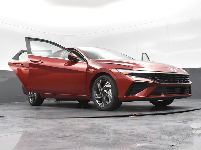 2024 Hyundai Elantra SEL Convenience photo 43