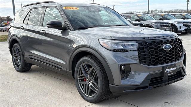 2026 Ford Explorer ST's photo