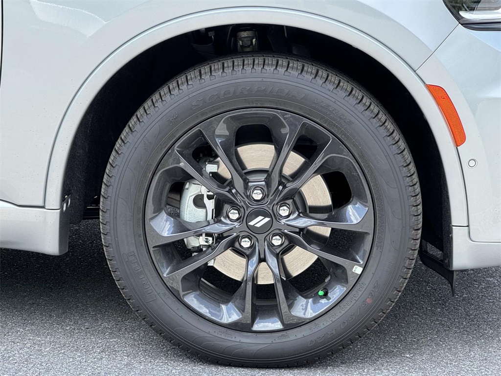 2025 Dodge Durango R/T Plus photo 11