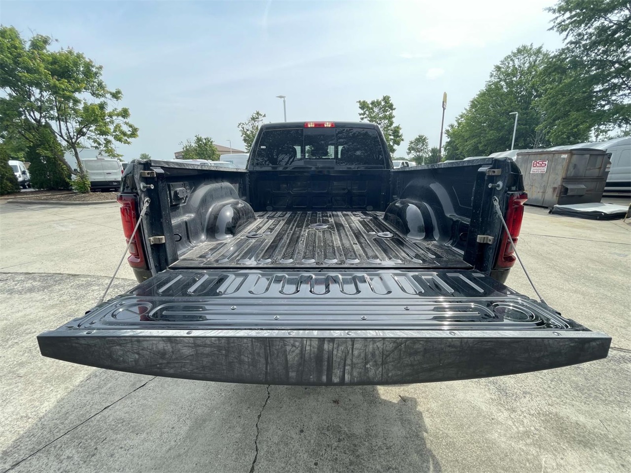 2025 Ram 2500 Tradesman photo 24