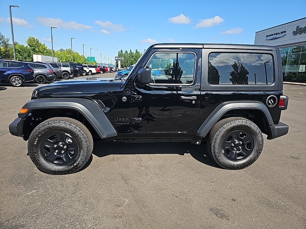 2025 Jeep Wrangler Sport photo 2