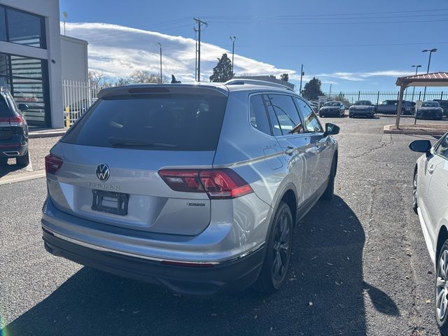 2024 Volkswagen Tiguan SE Wolfsburg Edition photo 3