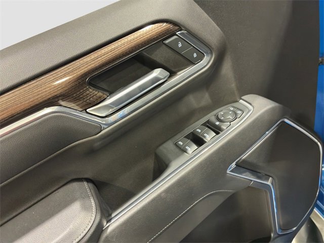 2023 Chevrolet Silverado 1500 RST photo 13