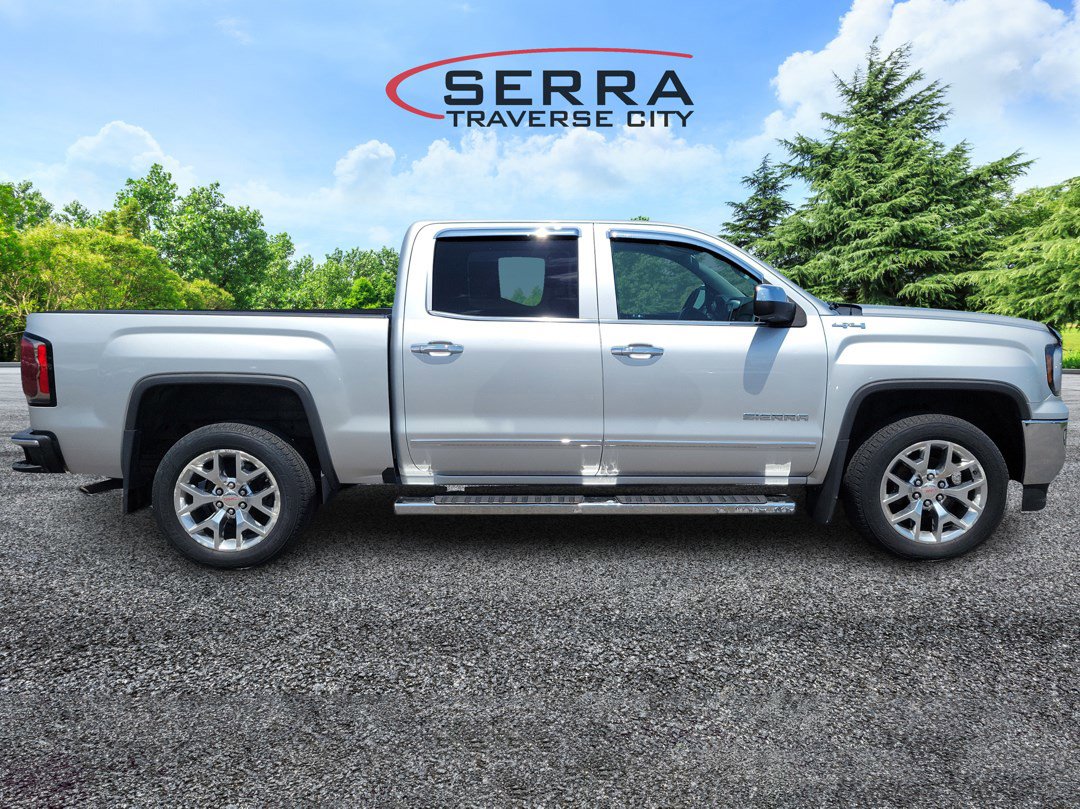 2017 Gmc Sierra 1500 SLT photo 4
