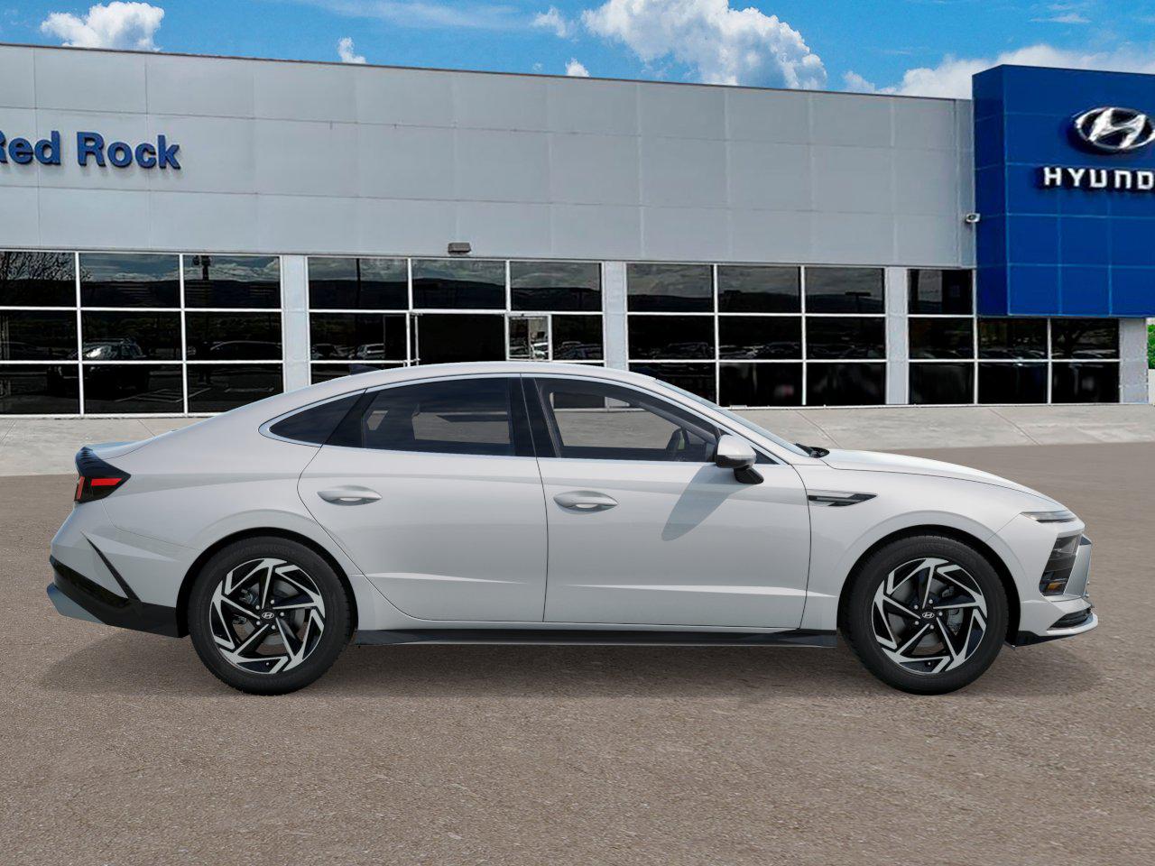 2026 Hyundai Sonata SEL Sport photo 5