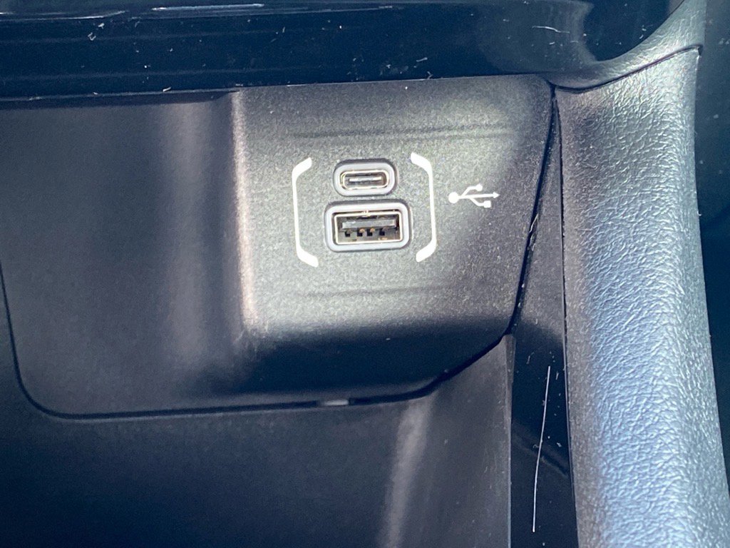 2023 Jeep Compass Limited photo 12