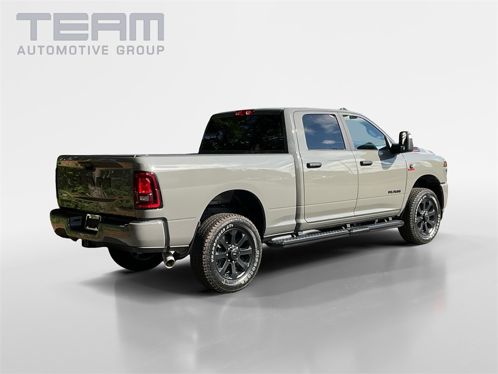 2026 Ram 2500 Big Horn photo 7