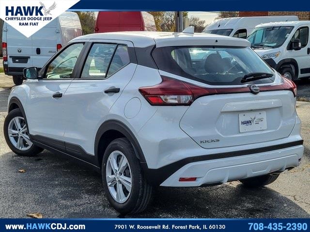 2024 Nissan Kicks S photo 4