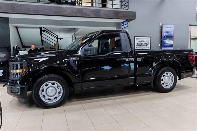 2025 Ford F-150 XL photo 6