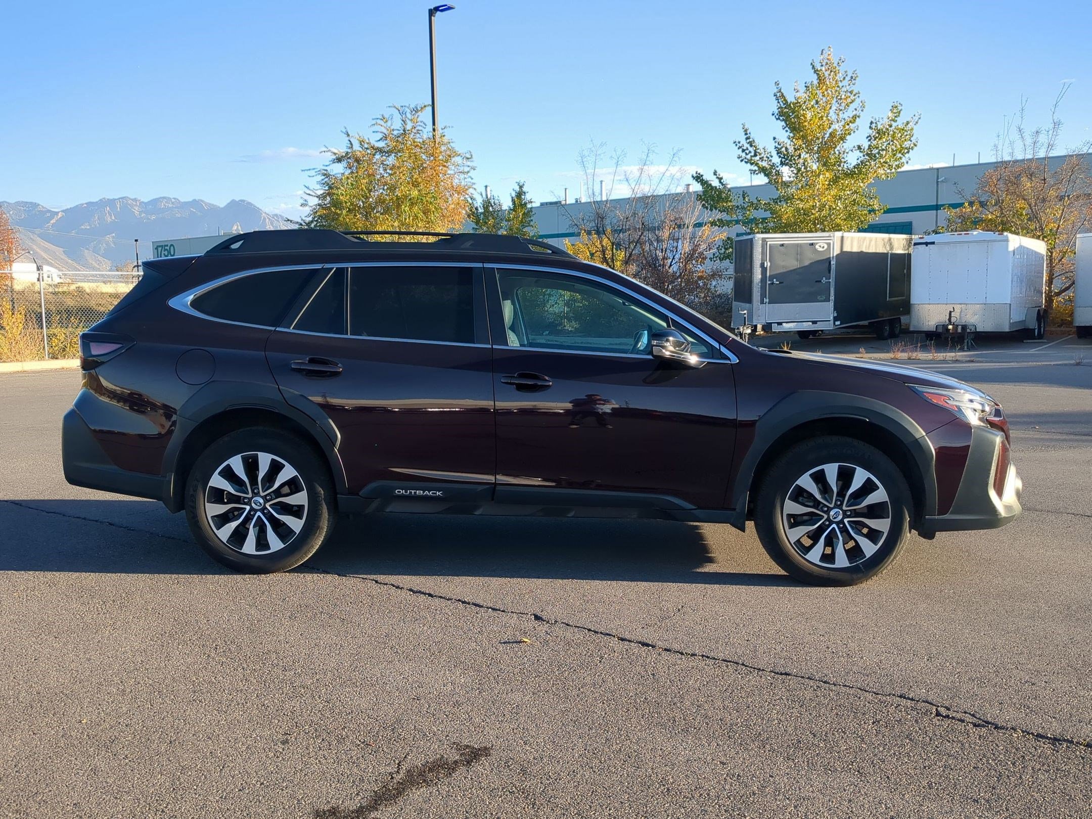2023 Subaru Outback Limited photo 2