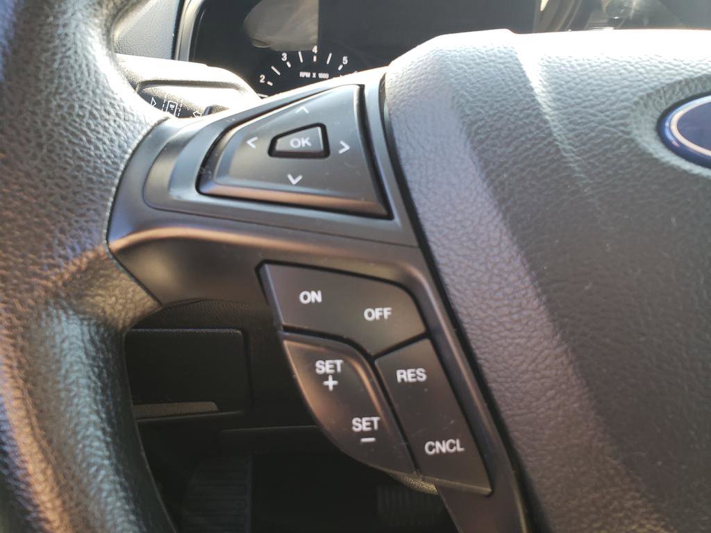 2019 Ford Edge SE photo 21