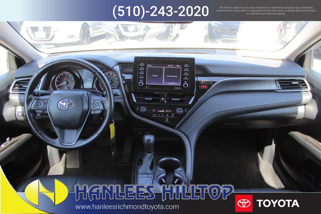 2024 Toyota Camry SE photo 14