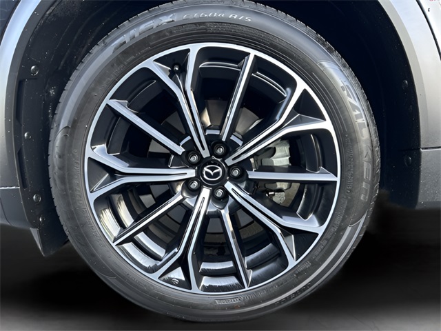 2025 Mazda CX-70 Premium Plus photo 9
