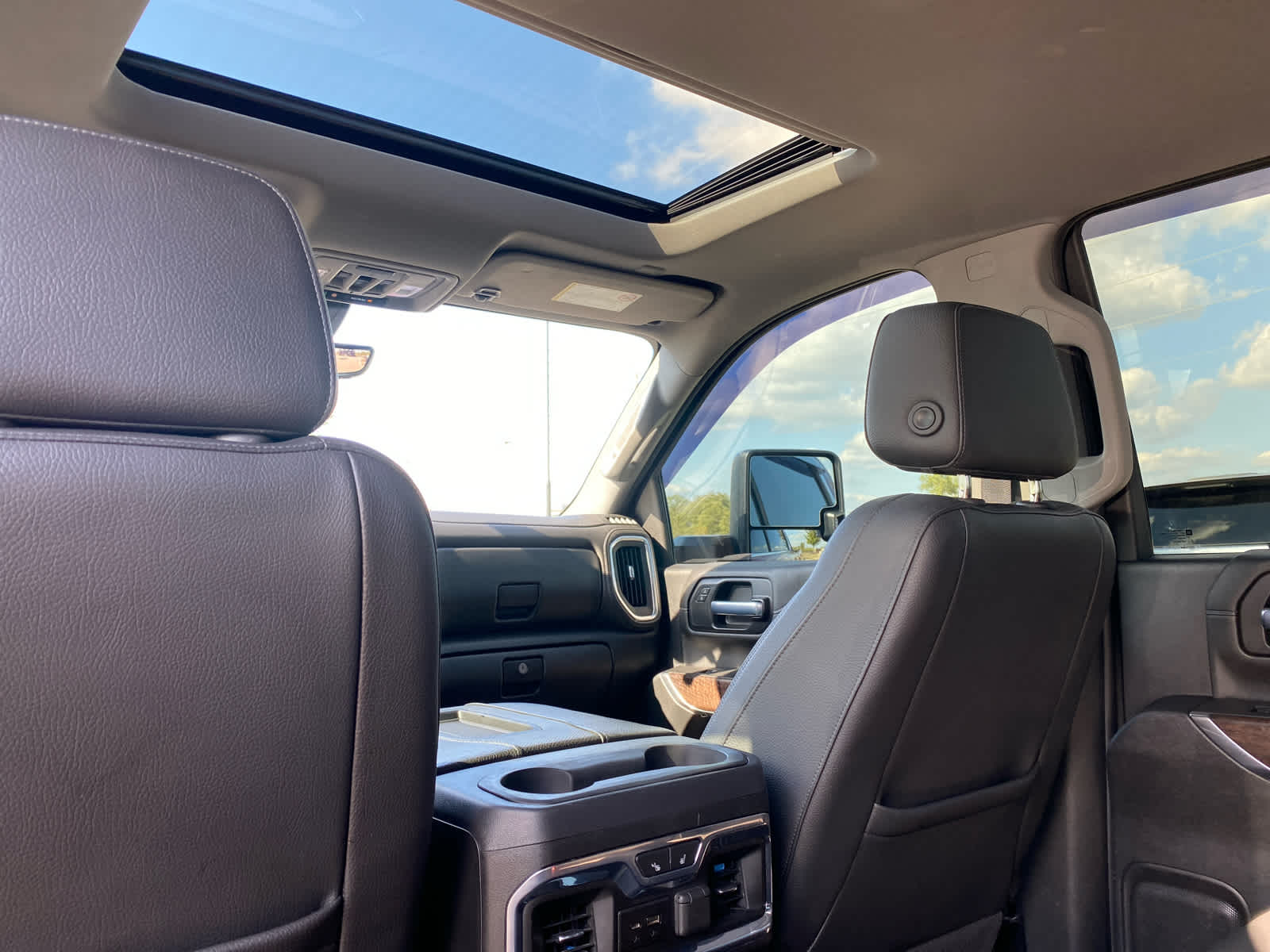 2020 Gmc Sierra Denali photo 29