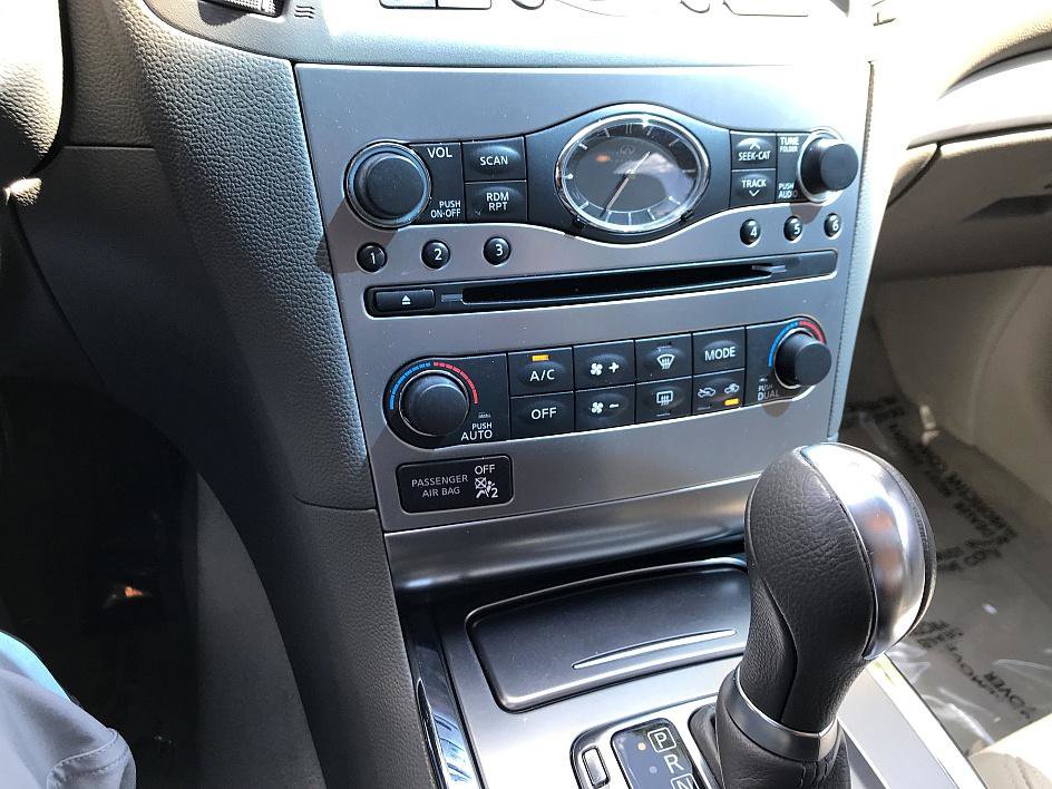 2013 Infiniti G37 x photo 19