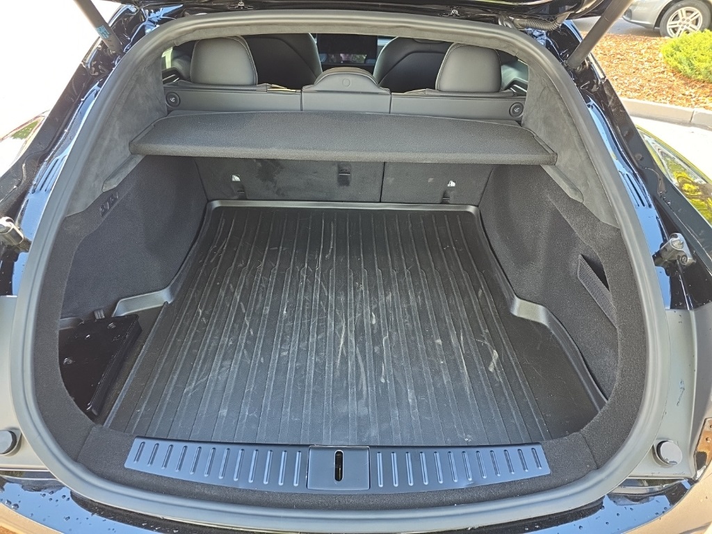 2022 Tesla Model S photo 17