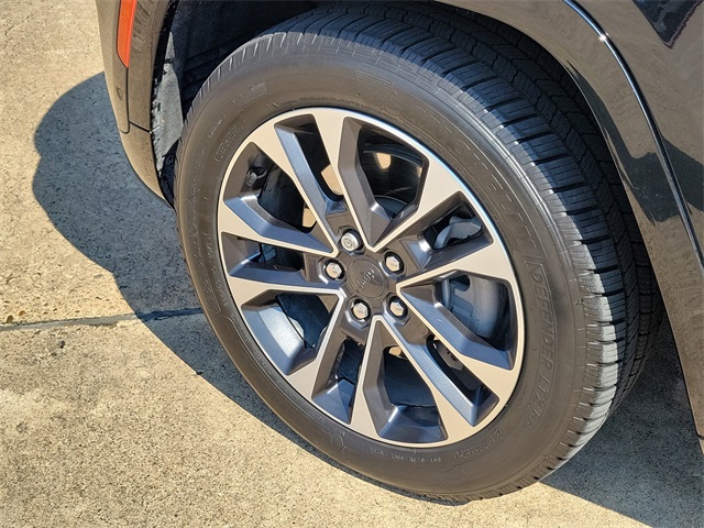 2021 Jeep Grand Cherokee Overland photo 8