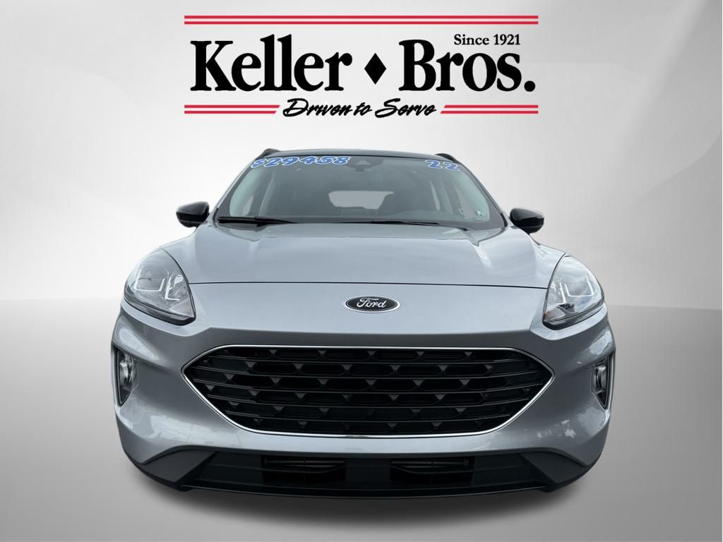 2022 Ford Escape SEL photo 2