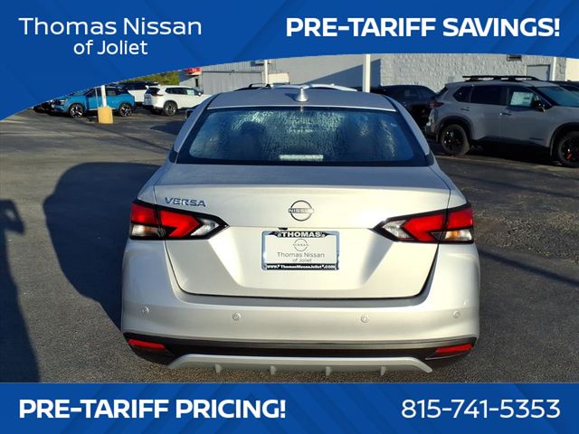 2025 Nissan Versa SV photo 3