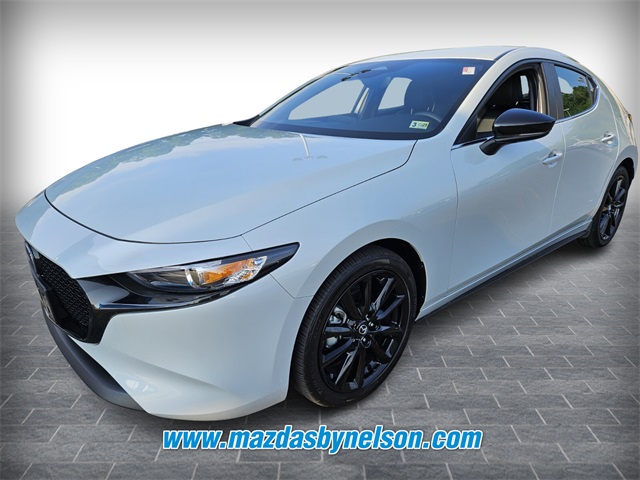 2024 Mazda Mazda3 2.5 Select Sport photo 3