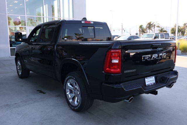 New 2026 Diamond Black Crystal Pearl-Coat Exterior Paint RAM Big Horn Sport Appearance image 5