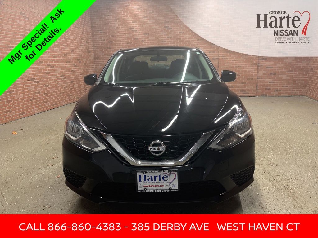 2017 Nissan Sentra S photo 2