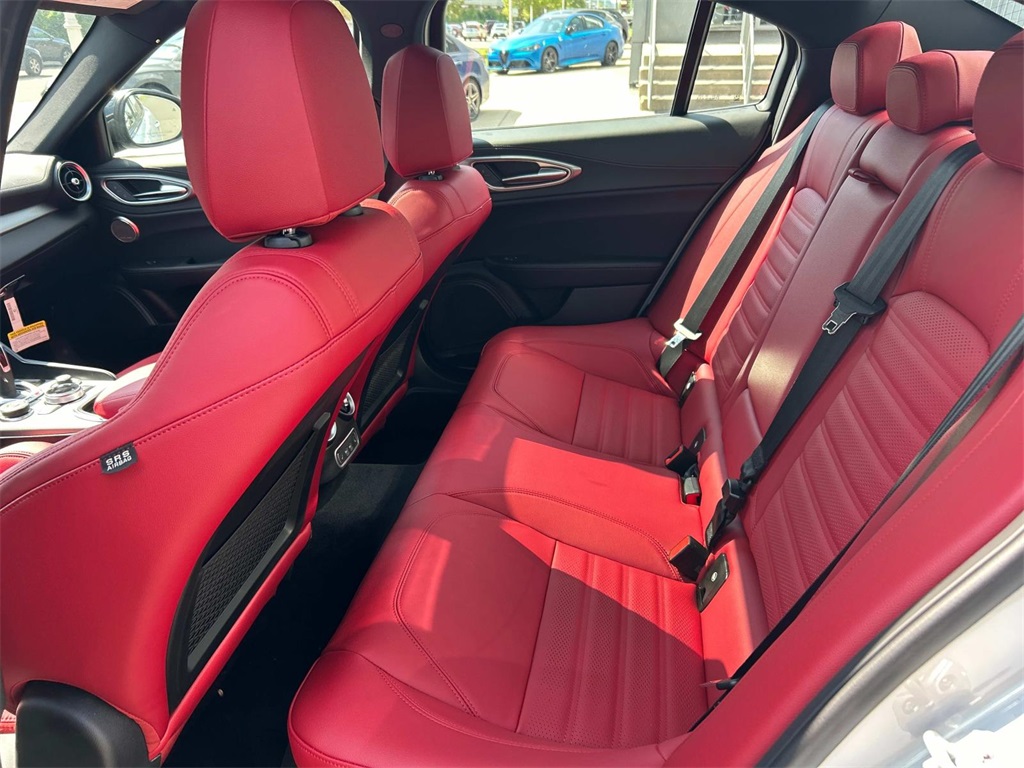 2025 Alfa Romeo Giulia SPRINT photo 17
