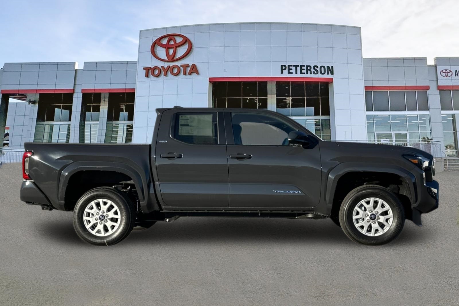 2026 Toyota Tacoma SR5 photo 3