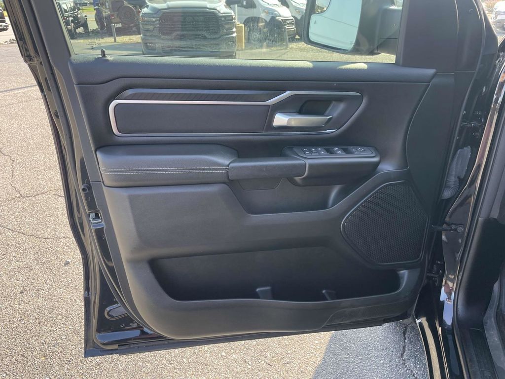 2025 Ram 1500 Big Horn Lone Star photo 22