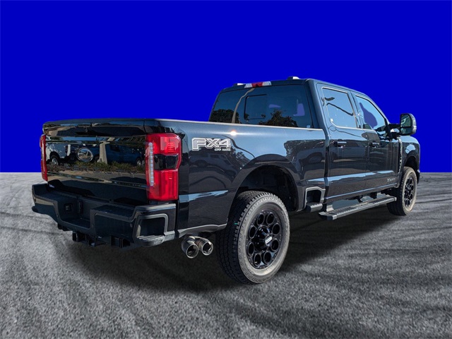 2025 Ford F-350 Lariat photo 4