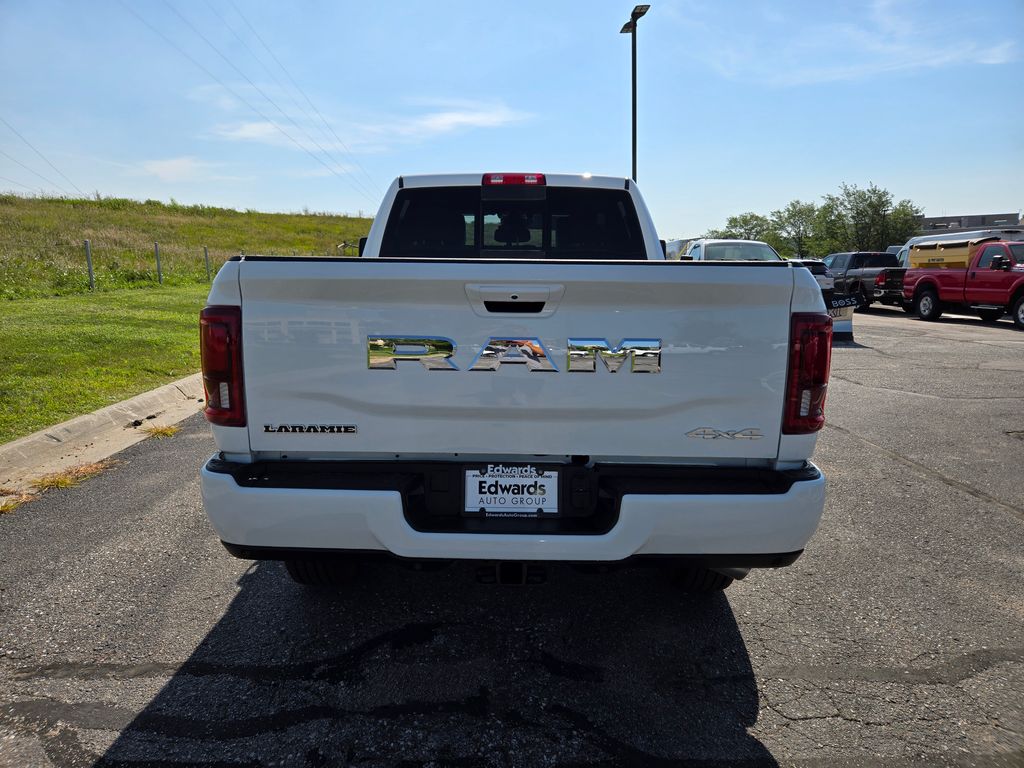 2025 Ram 2500 Laramie photo 4