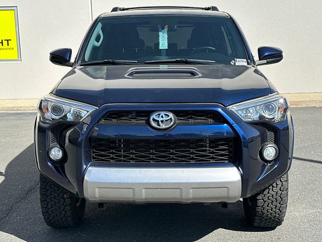 2019 Toyota 4Runner TRD Off-Road Premium photo 2