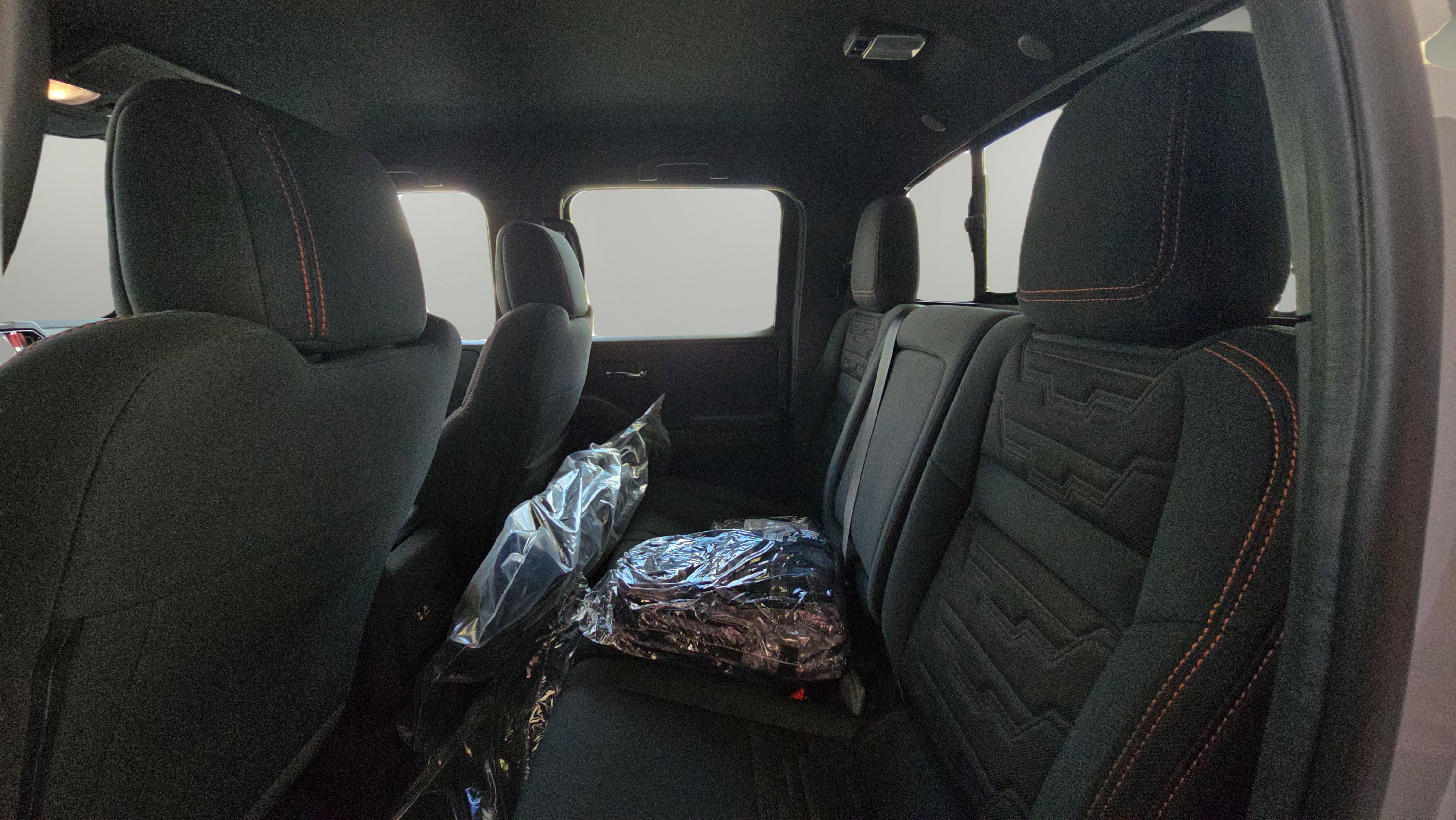 2025 Nissan Frontier PRO-4X photo 11