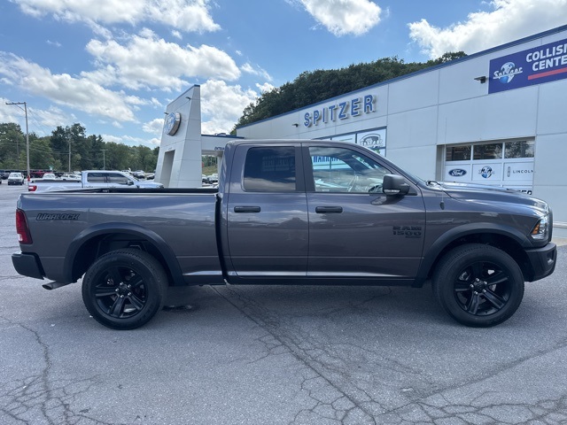 2022 Ram 1500 Classic Warlock photo 3