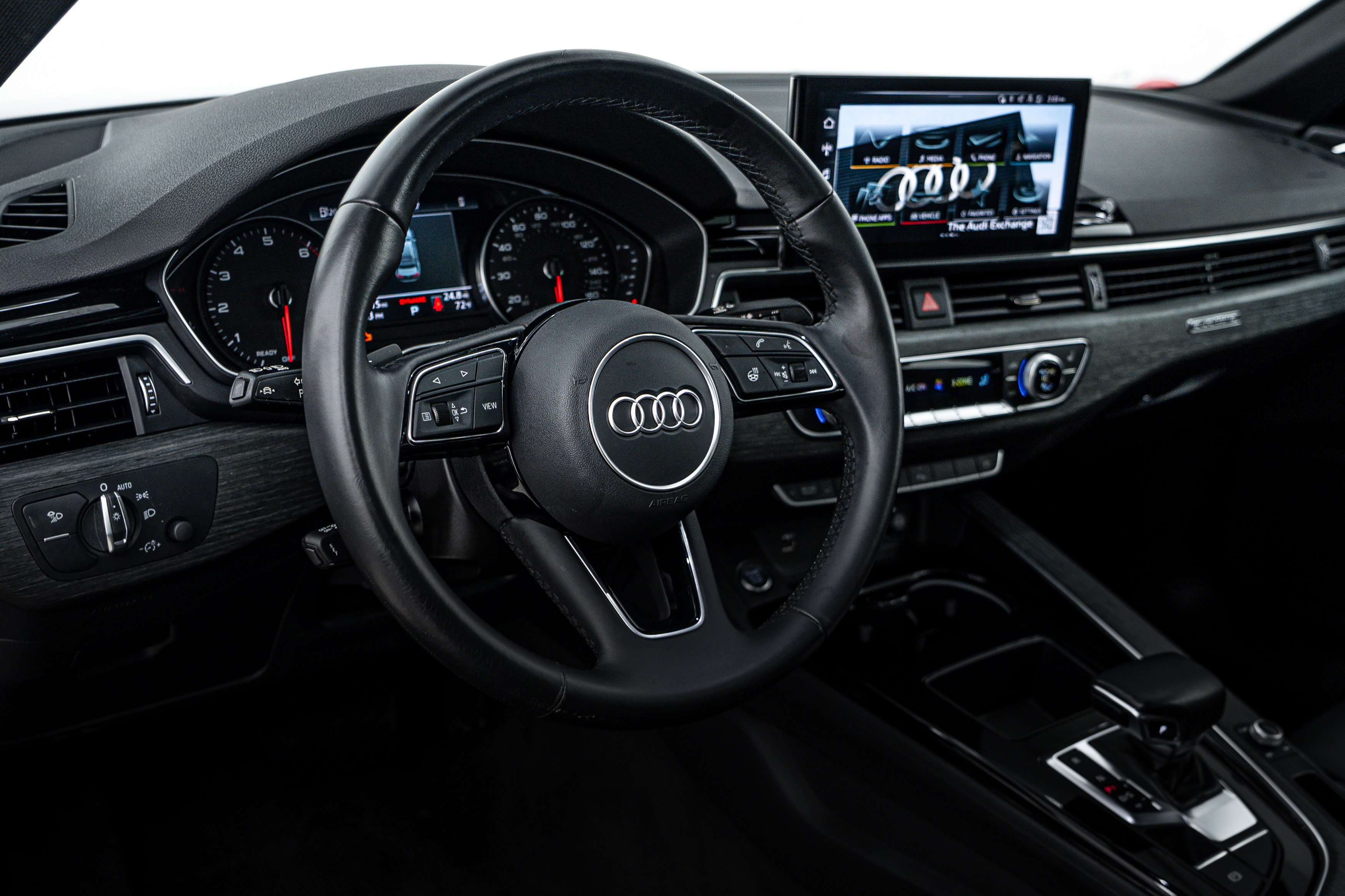 2023 Audi A4 S line Quattro Premium photo 10
