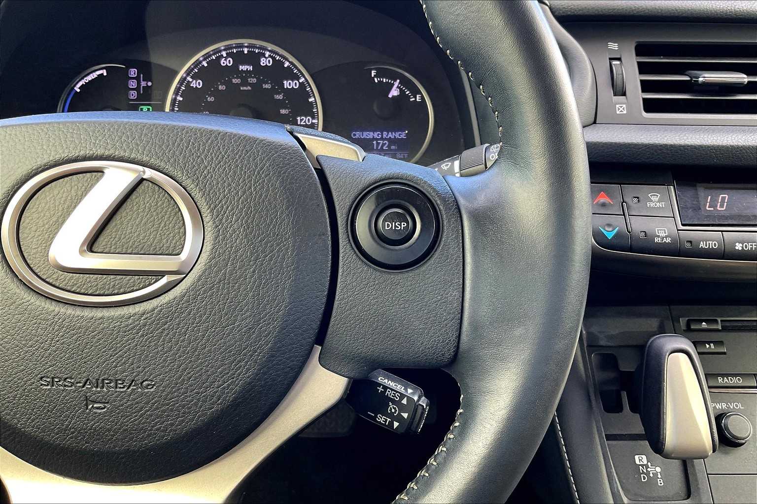 2014 Lexus CT 200h photo 21