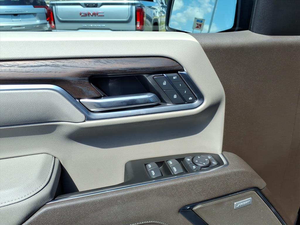 2025 Gmc Sierra 1500 SLT photo 12