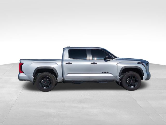2024 Toyota Tundra SR5 CrewMax photo 6