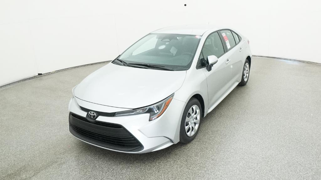 2025 Toyota Corolla LE photo 4