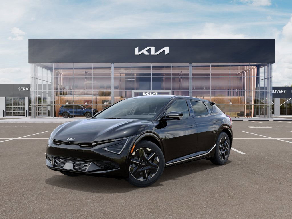 New 2025 Ebony Black Kia Wind image 1