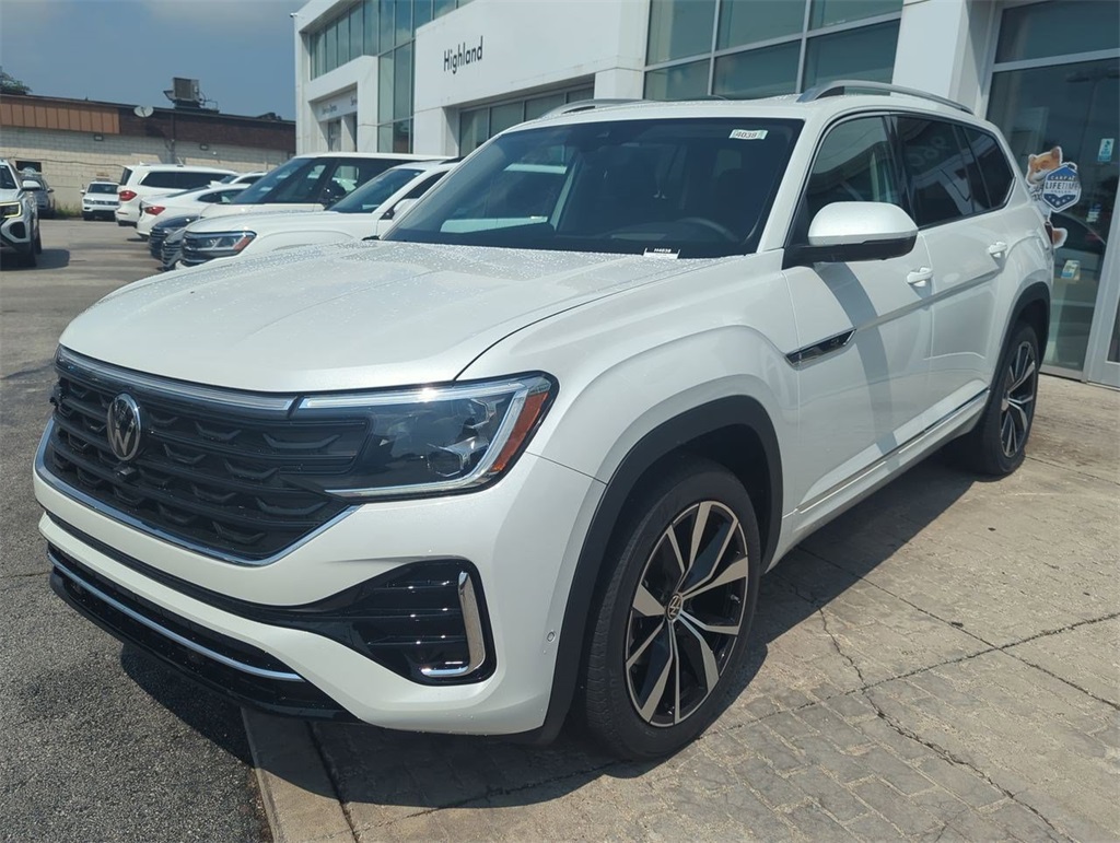 2025 Volkswagen Atlas SEL Premium R-Line photo 4