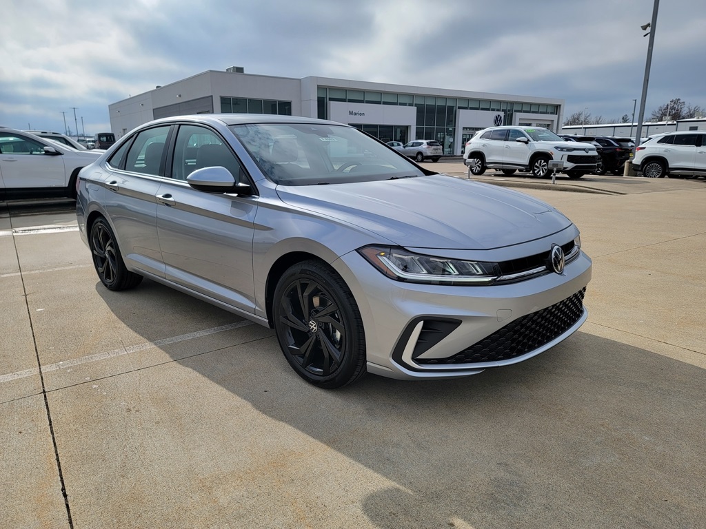 2026 Volkswagen Jetta SE's photo