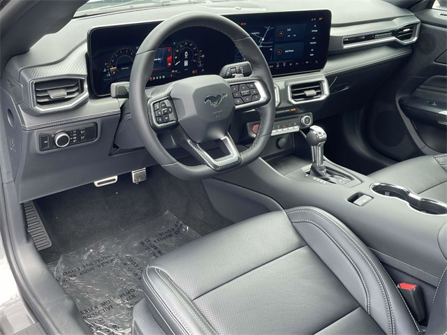 2025 Ford Mustang GT Premium photo 3