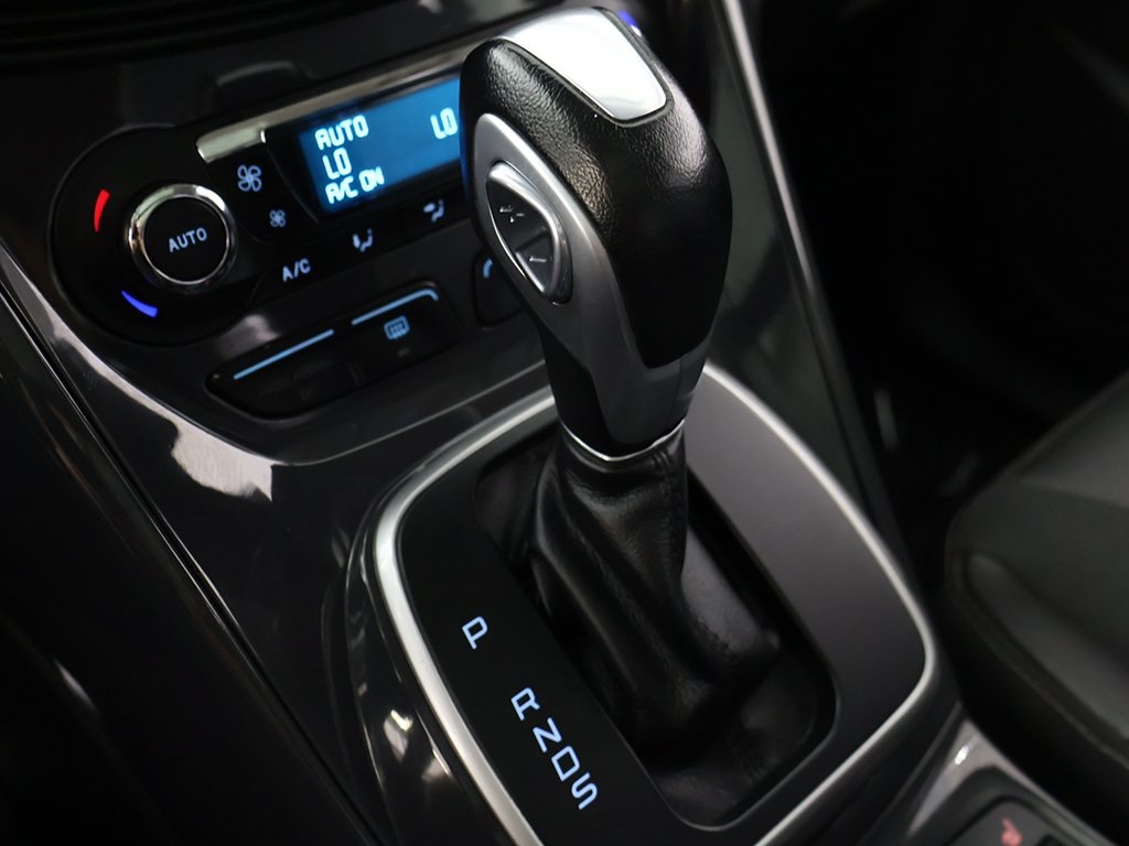 2013 Ford Escape Titanium photo 45