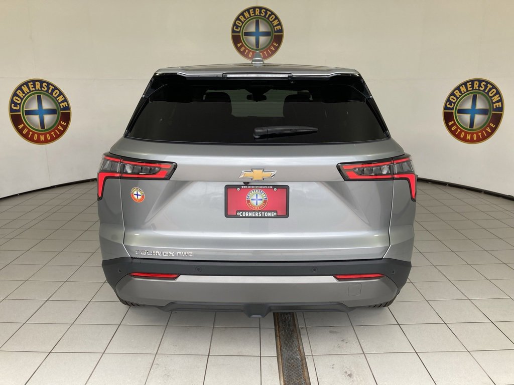 2026 Chevrolet Equinox LT photo 18