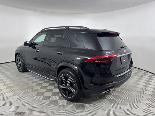 2026 Mercedes Benz GLE 450e 4MATIC photo 4