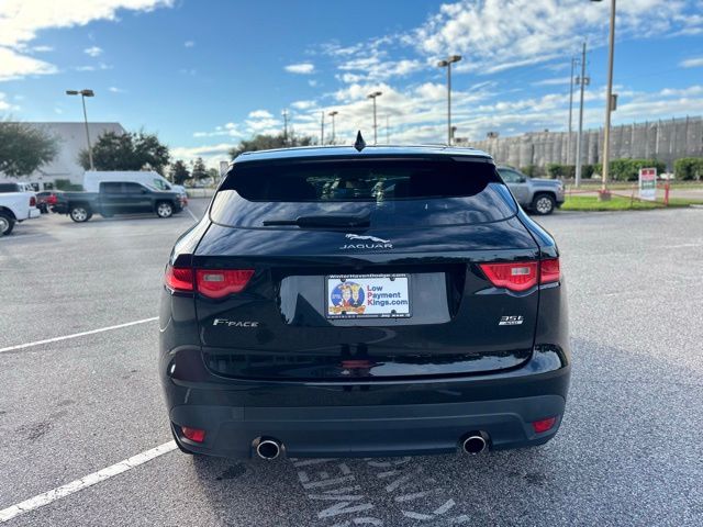 2017 Jaguar F-PACE Premium photo 3